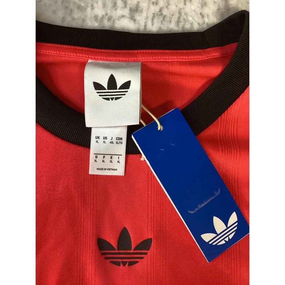 adidas originals jacquard
